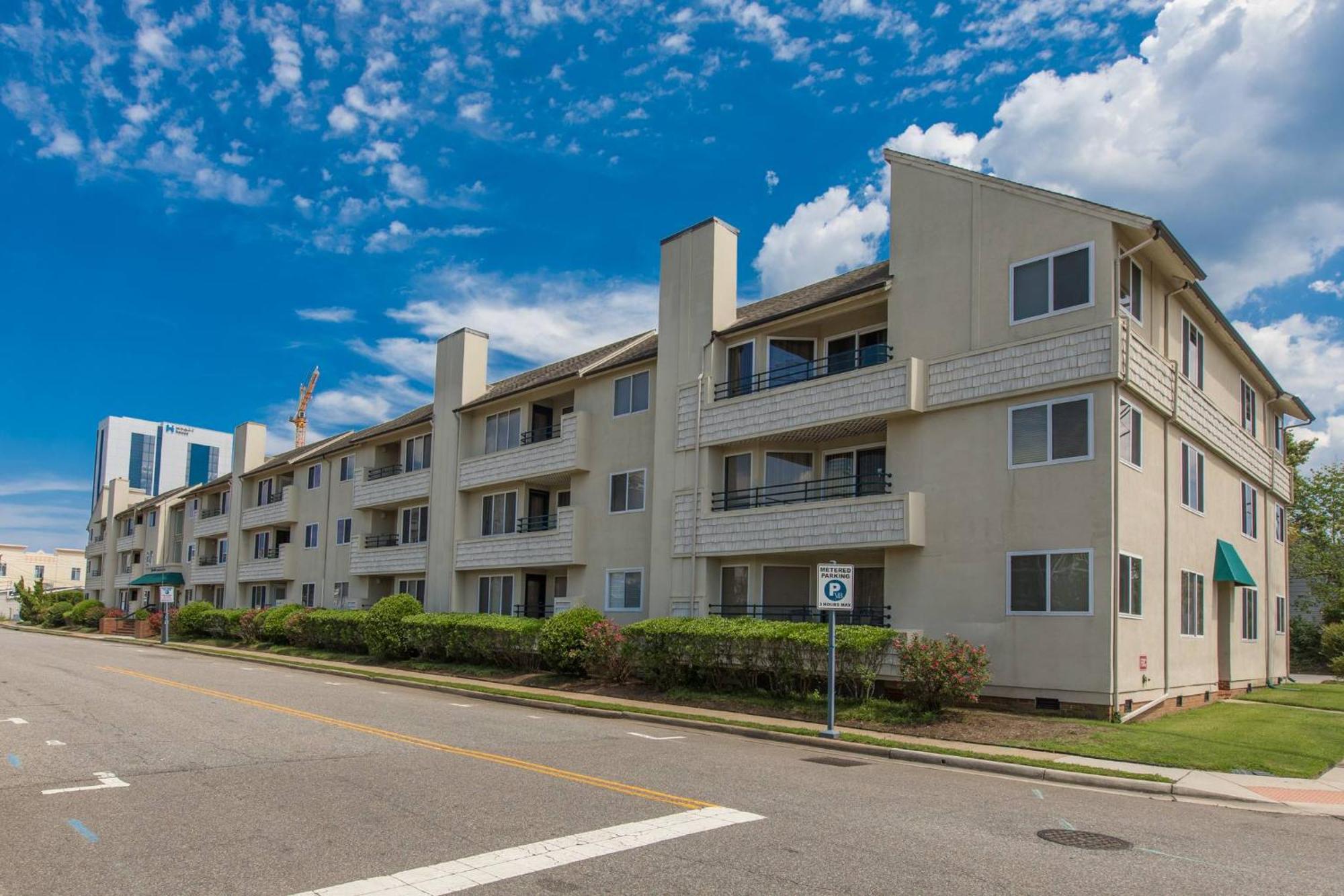 A Place In The Sun Virginia Beach Exterior photo