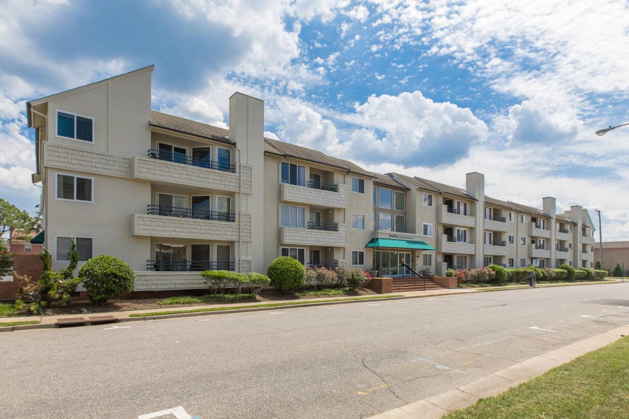 A Place In The Sun Virginia Beach Exterior photo